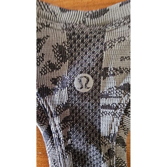 Lululemon Swiftly Tech Racerback Tank Top 2.0 Primal Clash Black / Gull Grey - Picture 8 of 12
